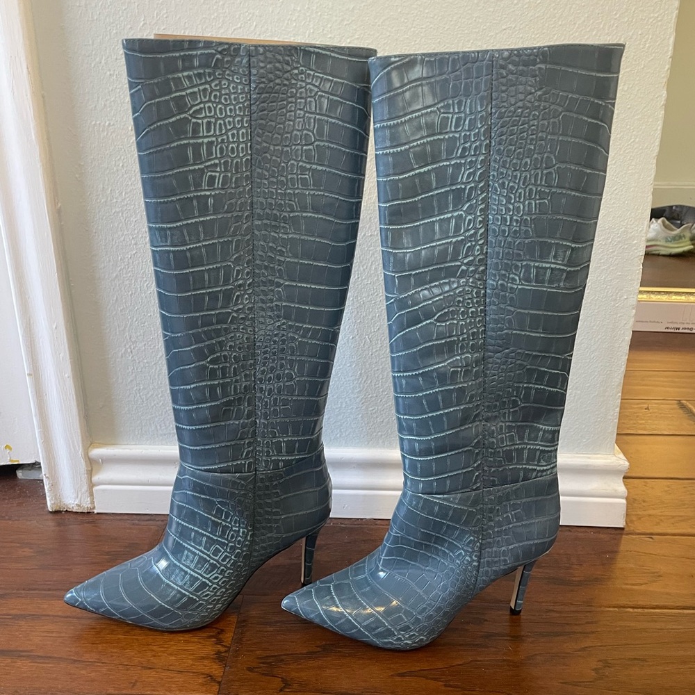Knee High Blue Heeled Boots